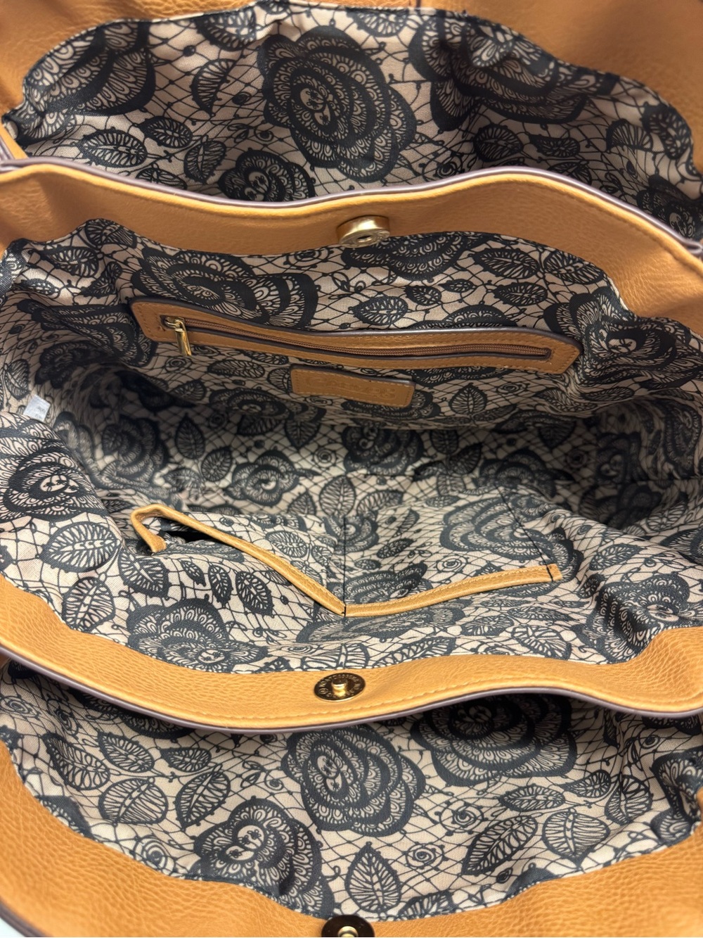 Carlos Santana Triple Compartment Tote - Picture 7 of 9